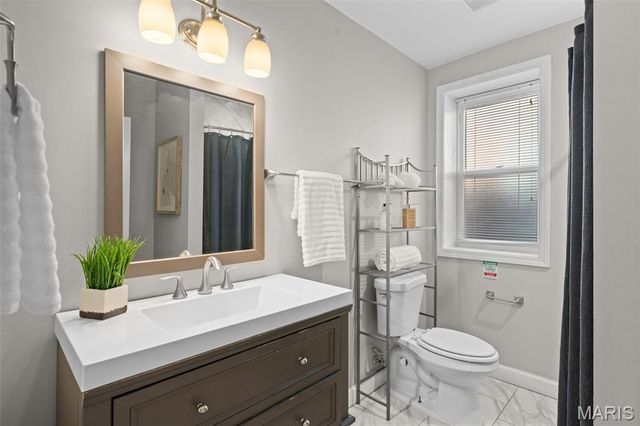 4810 Arsenal Street, St Louis, MO 63116