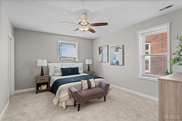 4810 Arsenal Street, St Louis, MO 63116