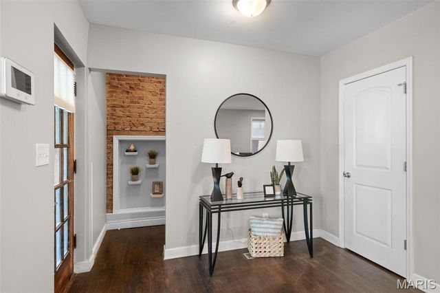 4810 Arsenal Street, St Louis, MO 63116