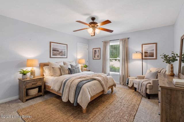 477 Mill Brook Cir, Shepherdsville, KY 40165