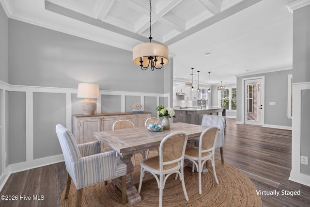 646 Crown Pointe Drive, Hampstead, NC 28443