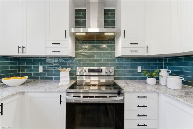 2308 Wood Beach LNDG, Virginia Beach, VA 23455