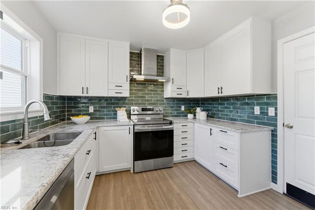 2308 Wood Beach LNDG, Virginia Beach, VA 23455