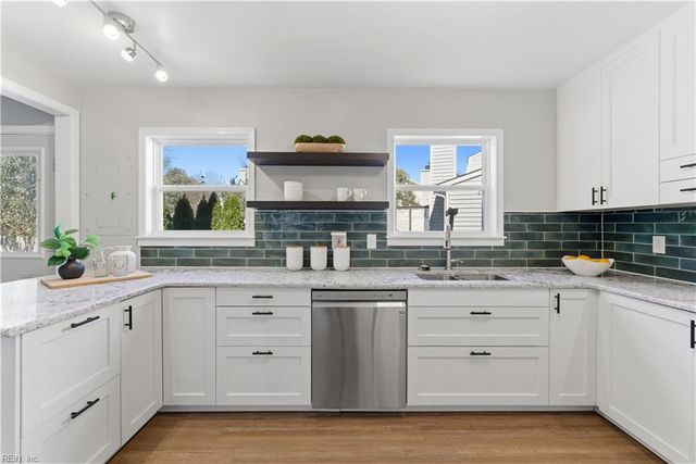 2308 Wood Beach LNDG, Virginia Beach, VA 23455