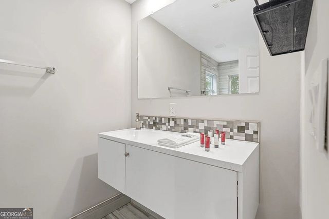 1409 Bridges Avenue SW, Atlanta, GA 30310