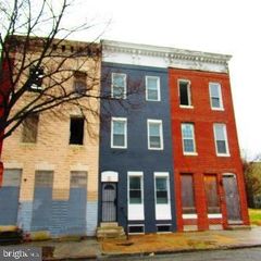 912 N FREMONT AVE, Baltimore, MD 21217