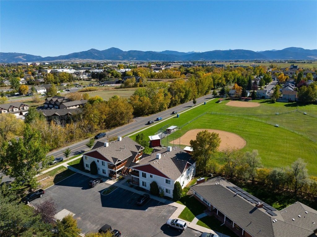3402 W Babcock 3, Bozeman, MT 59718