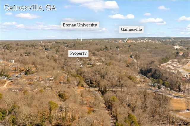 841 Dixon Drive, Gainesville, GA 30501