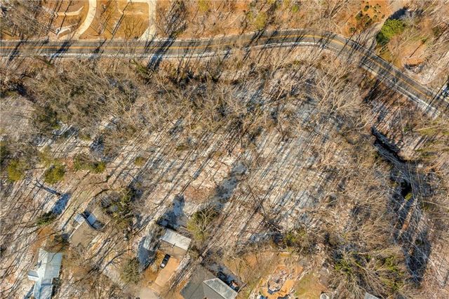 841 Dixon Drive, Gainesville, GA 30501