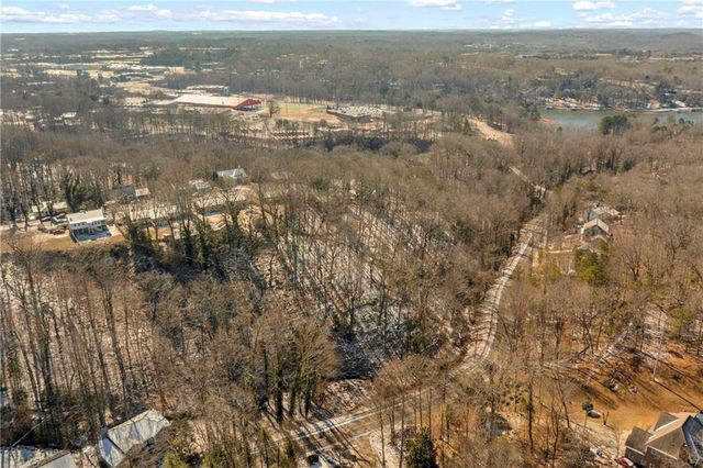 841 Dixon Drive, Gainesville, GA 30501