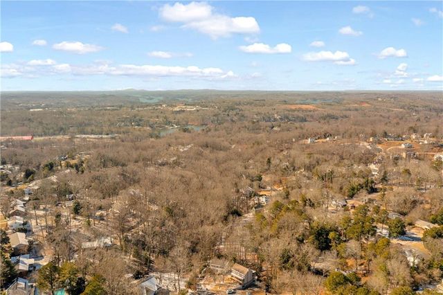 841 Dixon Drive, Gainesville, GA 30501