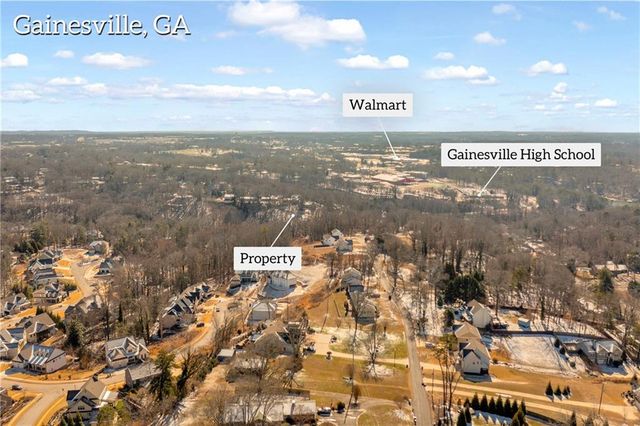 841 Dixon Drive, Gainesville, GA 30501