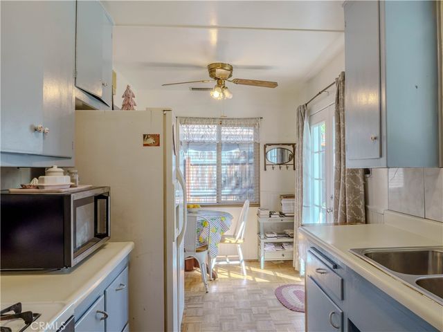 1232 Turquoise, Mentone, CA 92359