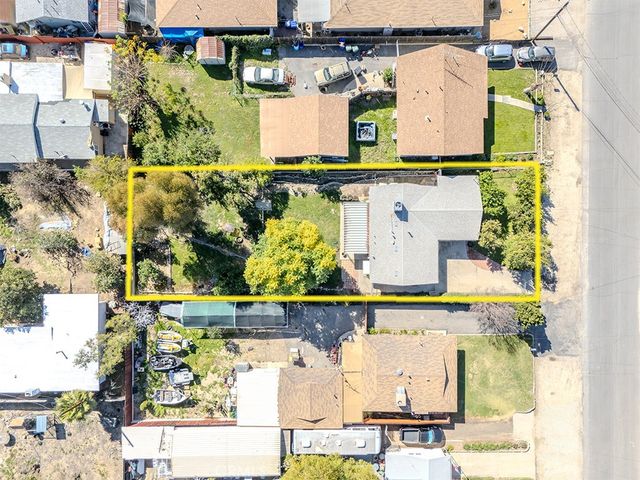 1232 Turquoise, Mentone, CA 92359