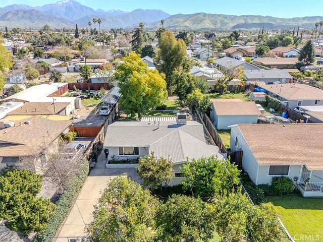 1232 Turquoise, Mentone, CA 92359