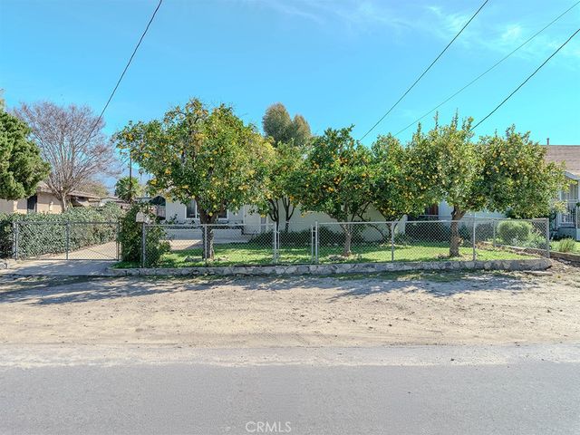 1232 Turquoise, Mentone, CA 92359