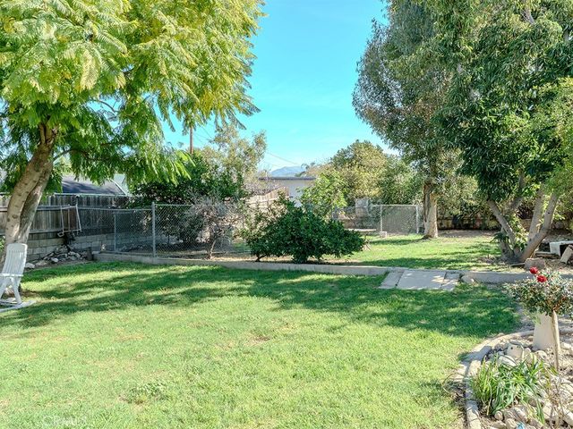 1232 Turquoise, Mentone, CA 92359