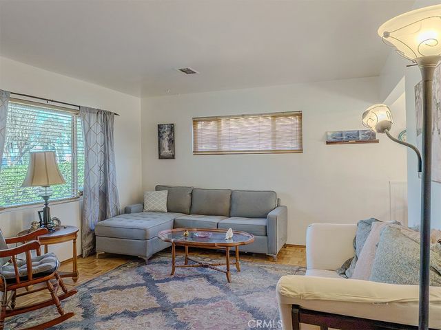 1232 Turquoise, Mentone, CA 92359
