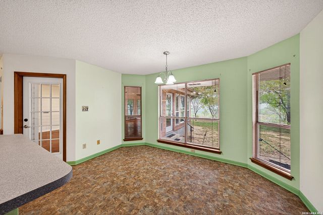 418 County Road 574, Castroville, TX 78009