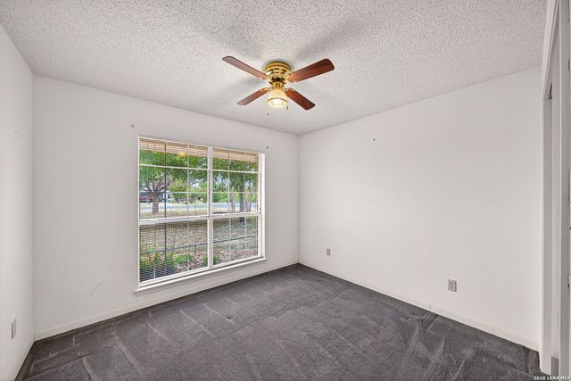 418 County Road 574, Castroville, TX 78009