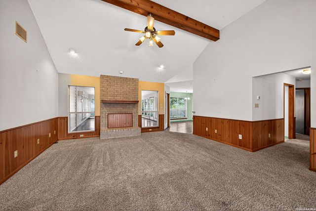 418 County Road 574, Castroville, TX 78009