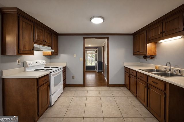 240 Emery Price Road, Wrightsville, GA 31096