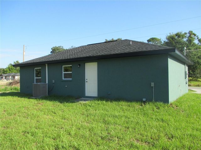 5762 NW 5TH STREET, Ocala, FL 34482