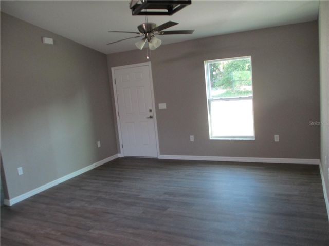 5762 NW 5TH STREET, Ocala, FL 34482