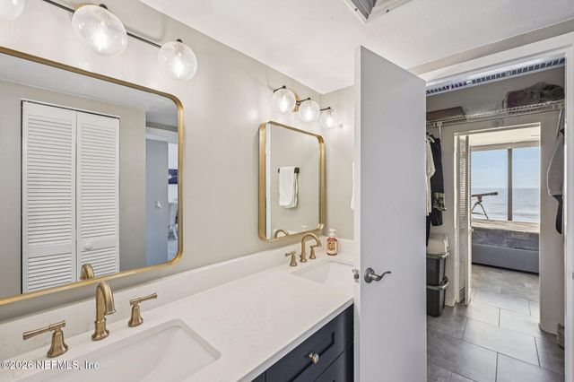 601 1ST Street S 5E, Jacksonville Beach, FL 32250