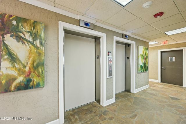 601 1ST Street S 5E, Jacksonville Beach, FL 32250