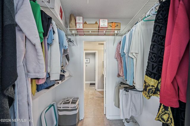 601 1ST Street S 5E, Jacksonville Beach, FL 32250