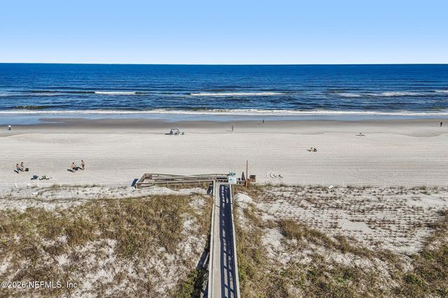 601 1ST Street S 5E, Jacksonville Beach, FL 32250