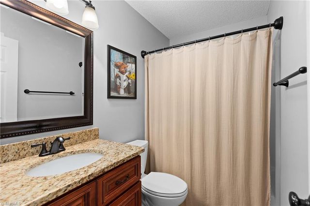 4280 White Oak Drive, Randleman, NC 27317