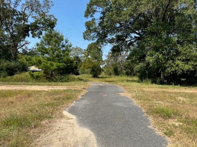 6192 Us Highway 331, Defuniak Springs, FL 32435