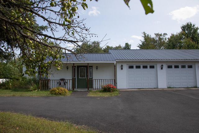 916 County Route 8, Brushton, NY 12916