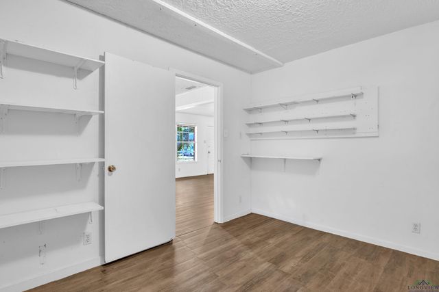 2812 Rampy St, Gladewater, TX 75647