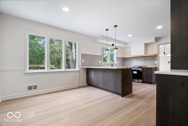 6818 Gunnery Road, Indianapolis, IN 46278