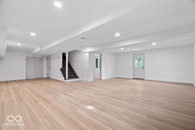 6818 Gunnery Road, Indianapolis, IN 46278