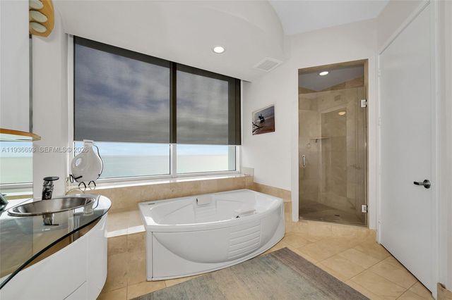 18101 Collins Avenue 1609, Sunny Isles Beach, FL 33160