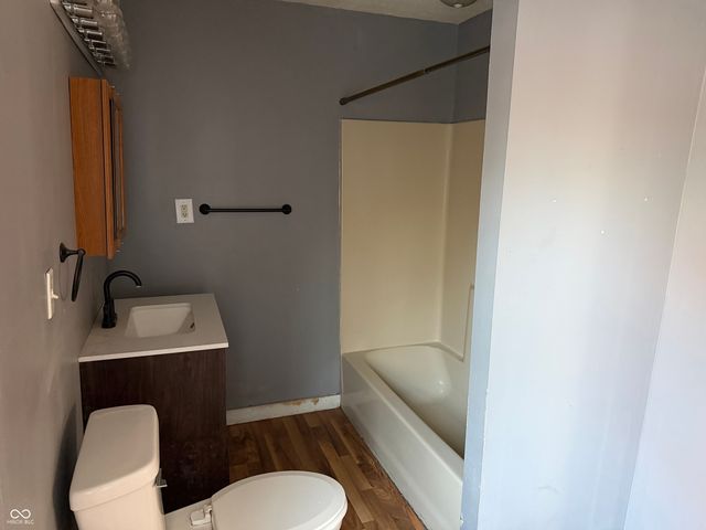 385 S Washington Street, Hartsville, IN 47244