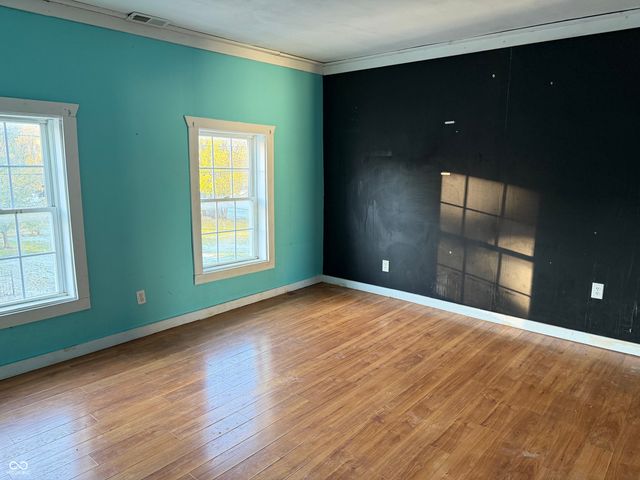 385 S Washington Street, Hartsville, IN 47244