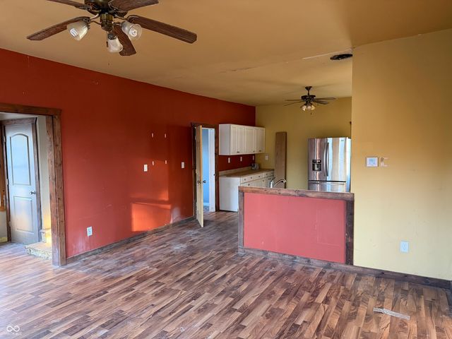 385 S Washington Street, Hartsville, IN 47244