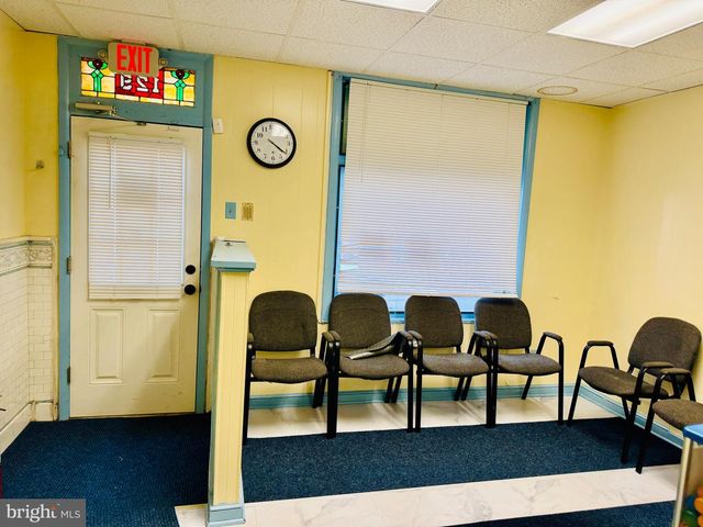 129 N 8TH ST, Reading, PA 19601