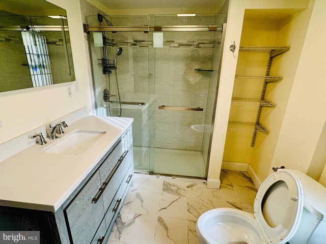 129 N 8TH ST, Reading, PA 19601