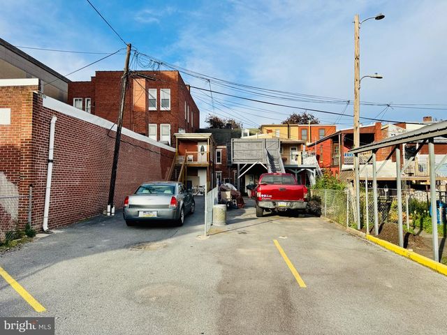 129 N 8TH ST, Reading, PA 19601