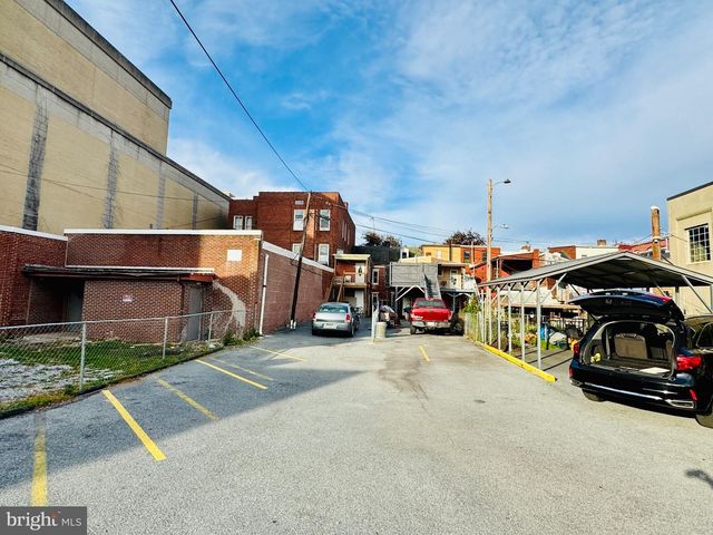 129 N 8TH ST, Reading, PA 19601