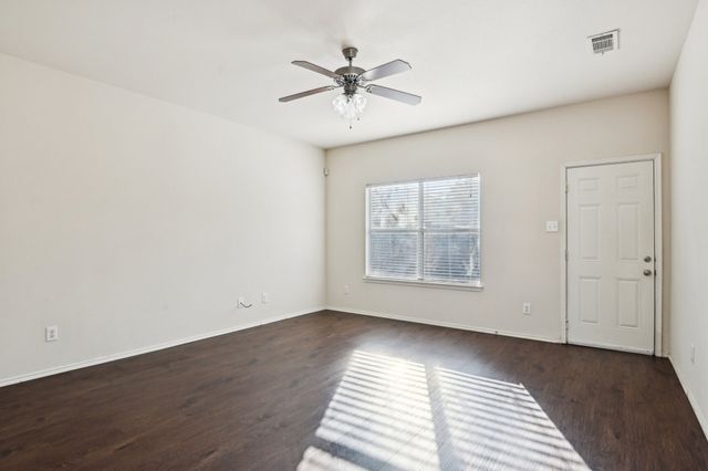 3019 Appaloosa Drive, Dallas, TX 75237