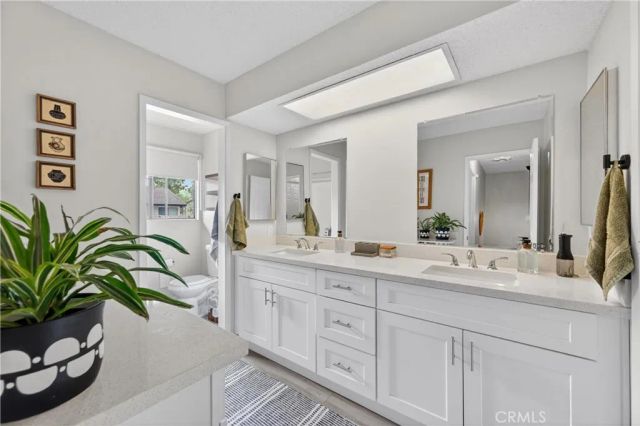 885 Via Sierra Nevada, Riverside, CA 92507