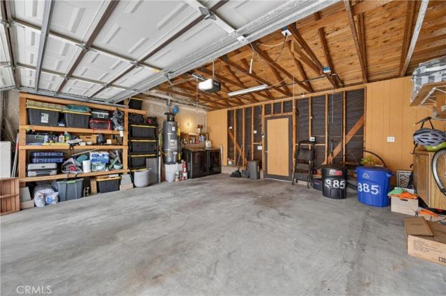885 Via Sierra Nevada, Riverside, CA 92507
