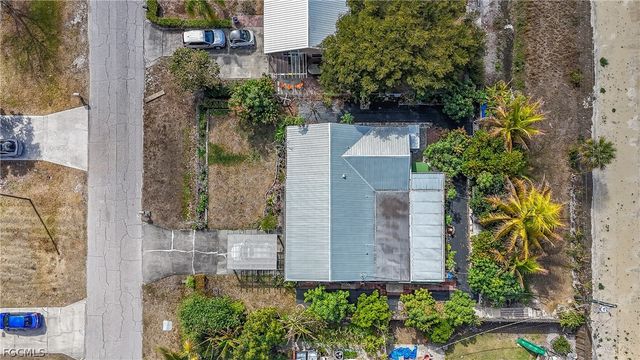 2349 Barcelona AVE, Fort Myers, FL 33905